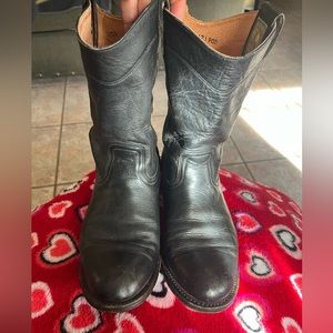 Silver bull size 5.5